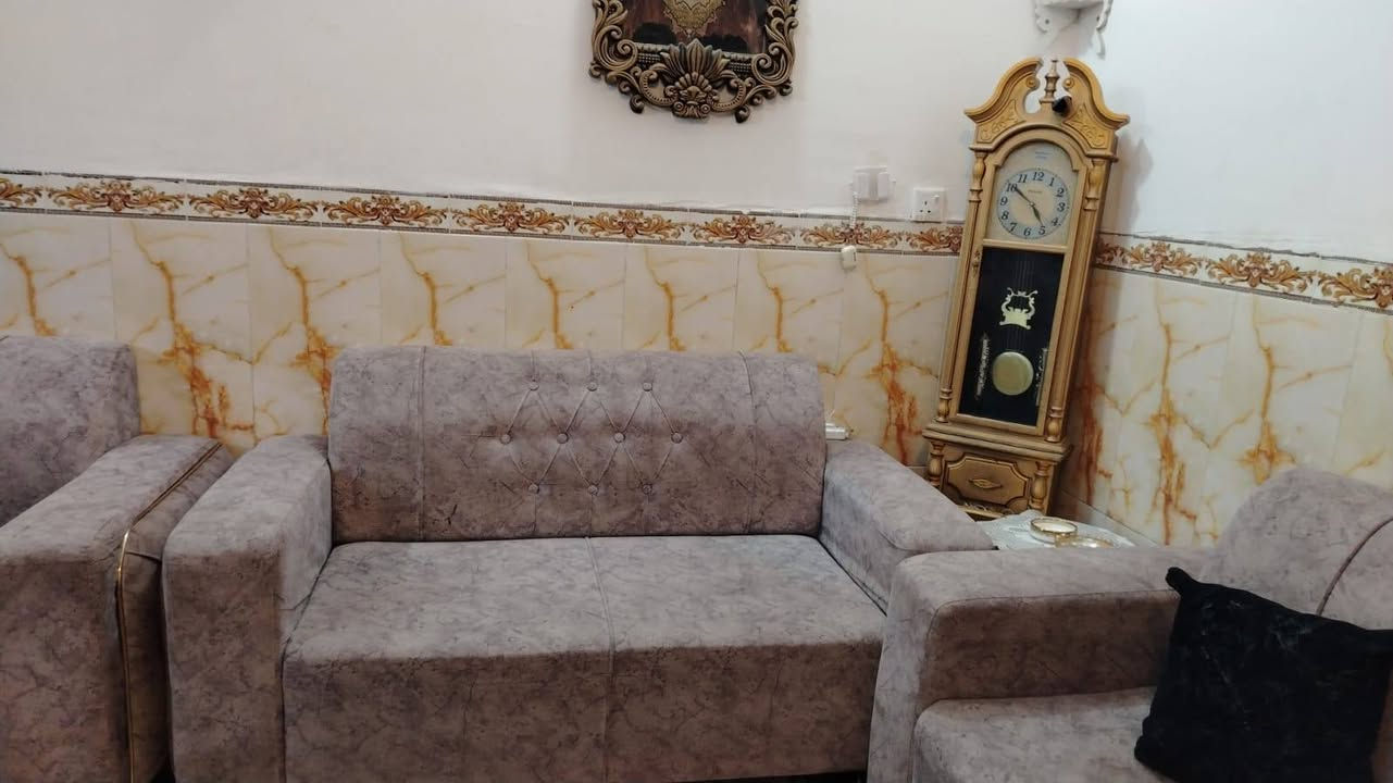 كنب • للبيع