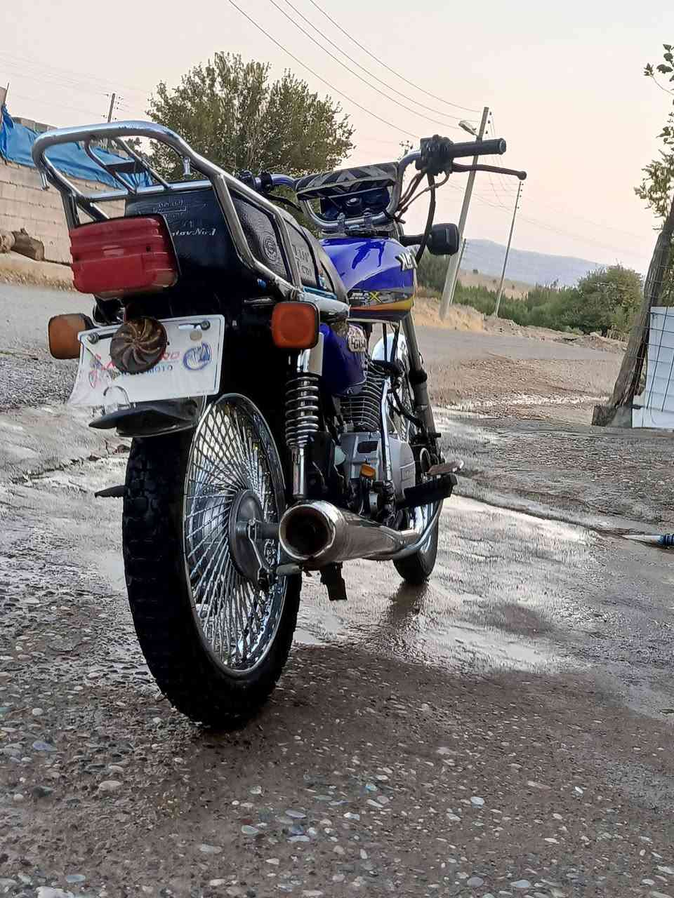 کاکە سڵاوتان لێبێت ئەم ماتۆڕەمان هەیە بۆ فرۆشتن 
nami pro rr 150cc

ماتۆڕەکە مەکینەی کەپسە
 
مۆدێلی 2020

شانسی لەحیم و تەقیوی نیە 

تەنکی و کوشنی بێ عەیبە 

تایە و ویلی تازەیە 

کارەبای هەمووی ئیش ئەکات

ماتۆڕەکە بە شەرت

شوێن پیرەمەگروون 

سعری 550 مەعامەلەی برایانە 

ڕەقەم تەلەفون

***********

ئەدمین❤️
