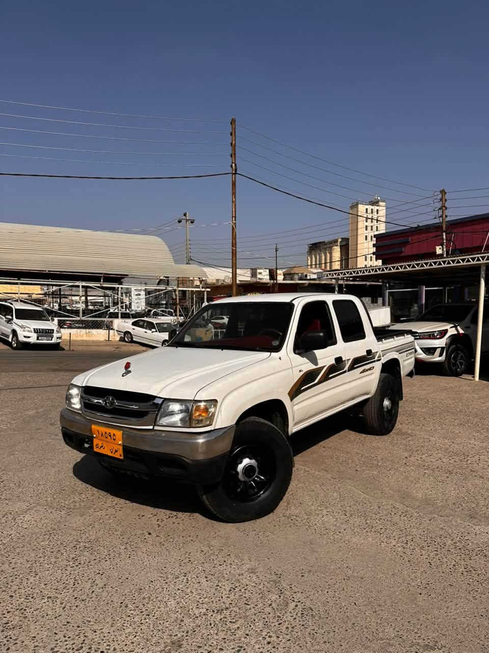 هايلوكس 2004 4x4 رقم دهوك گير محرك بشرط بدون دعم بدون سبع عنوان زاخو سعر 115 ورقه رقم الهاتف ***********
