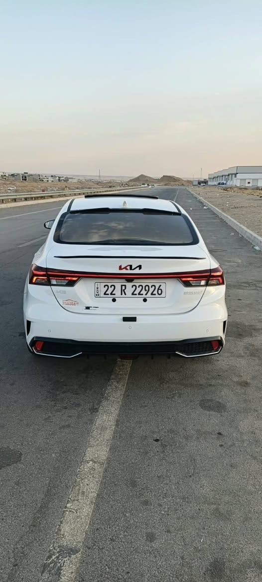 سلام عليكم
كي ثري موديل 2025
ماشيه 9
مواصفاته معروفه 
مكفوله السياره كلش حلوه 
رقم اربيل تريد وكاله تحويل 
السعر 151 بيه مجال بسيط 
العنوان اربيل
***********
***********
