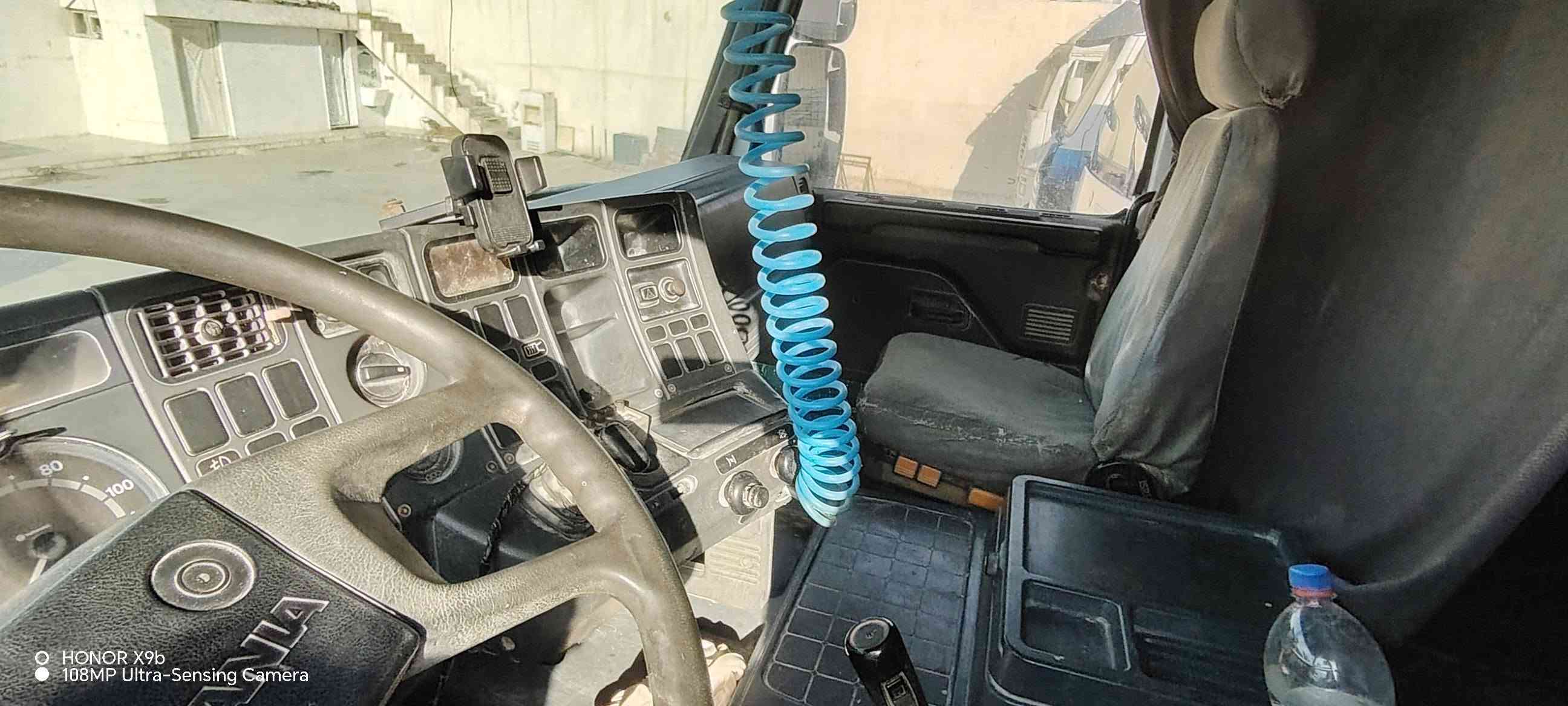 سكانيا 113 موديل 89
رقم اربيل 
حصة الگاز بيها 
محرك وكير واكسن شرط 
مكاتبه من الشرعي 
طخم تواير 
شاصي بلادي 
***********/***********

نص مكتوب في الصور:
- HONOR X9b
- 108MP Ultra-Sensing Camera
- O HONOR X9b 108MP Ultra-Sensing Camera
- O HONOR X9b