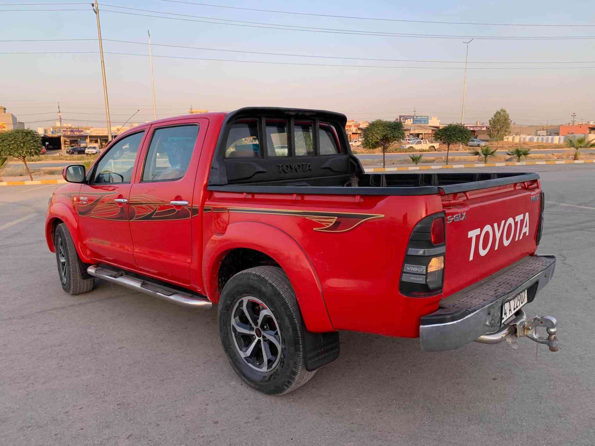مەرزیە 2010 سعودی اصل بطل ناو سۆر 
بێ بۆیاغ دەعامی لۆ دەعامی یەک شوێنی بجوک ساردە
مەکینە نەکرایتەوە بەشەرت بێ عەیب 290 هەزار رۆیشتیە 
رەقەم سەنوی نوێیە وکالە و تەحویلی بەشەرت 
تەخم تایەو ویلی لۆکی لەبنە  تەقەو رەقە بەشەرت 
سعری زۆر مناسبە 158 وەرقە و مجال 

‭***********‬ أربيل, العراق
