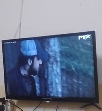 شاشه ٤٣ • قفل • للبيع
