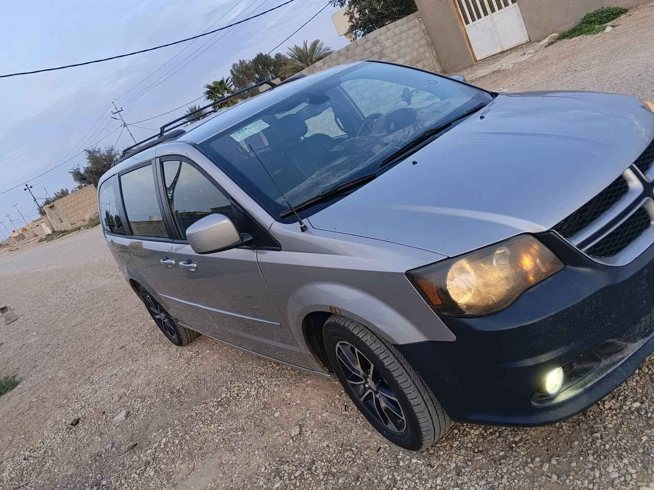 سلام عليكم دوج كرافان للبيع موديل 17فول مواصفات سعر 150 بيه مجل
***********
