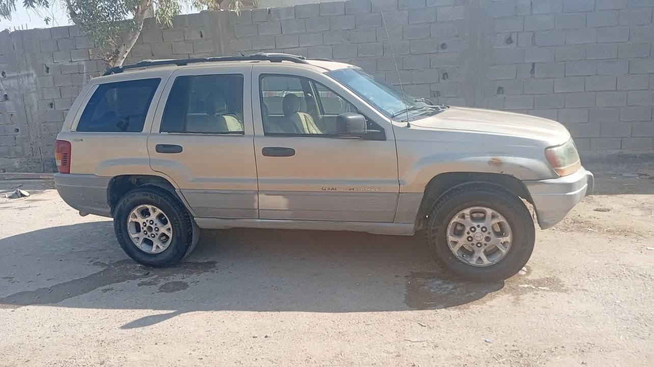 جيب شوراكي مديل 2000جهزا ماعدا تبريد بوريا مزروفا رقم جديد رعيها يمي سنويا31 50 بيها مجال رقمي *********** مكينا ففيتي
