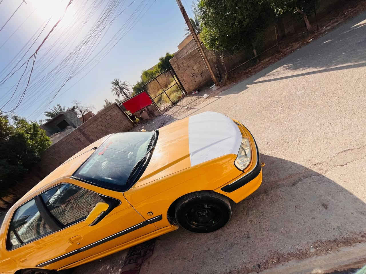 سلام عليكم للبيع بيجو بارص موديل 2015 رقم بغداد تحويل ثاني يوم سياره جاهزه كير محرك تبريد ثلج🥶 صدر جديد تخم تاير جديد  جاهزه للأخير السعر 42 وبيها مجال للشراي مكانها بغداد المعامل  للاتصال ***********
