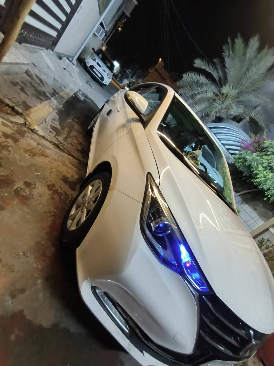 السلام عليكم
جانجان L7
2023
 ماشيه 68
مكفوله من التبديل والصبغ
بيها كم ملاحظه ب كشر مبينات
كير ومحرك مكفول
تبريد تدفئه
تحكم ستيرن 
فتحه سقف
دوشمه كاعيه وسياره جاااهزه ما متعوبه
اناره دشبول وبيبان 
تخم تاير
السياره تسديدها ماستر بعد سنه تصير حره 
وكاله 
من شركه البخيت 
للبيع او مراوس بغداد الشعب 
*********** باقي التفاصيل اتصل
السعر 85 مجال حق الجيه
