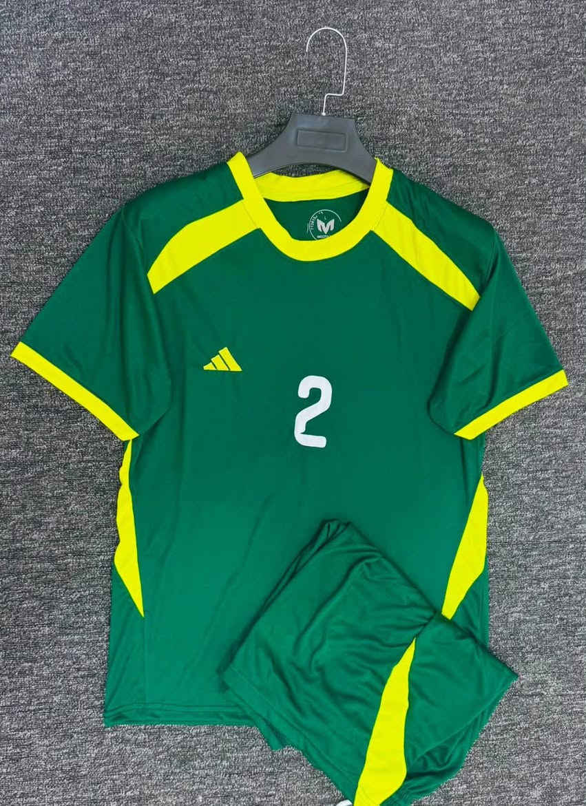 دريس مرقم كامل 

قياسات L XL XXL 

 واتس :***********

