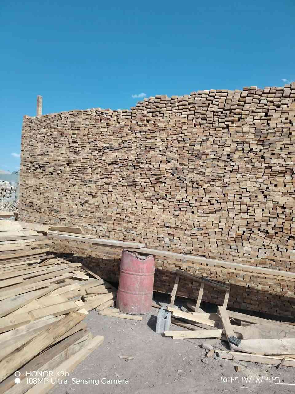 خشب انج ونص ونج تارس منظف
طول من 160الى190 موجود كميات خير من الله
يوجد توصيل ***********
مكان بابل/
