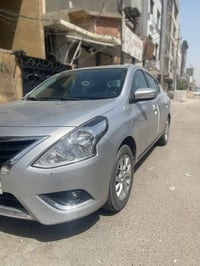 سلام وعليكم نيسان صني 2023 للبيع  موصفاتها شاشه اشاير تحكمات ويل  تبري...