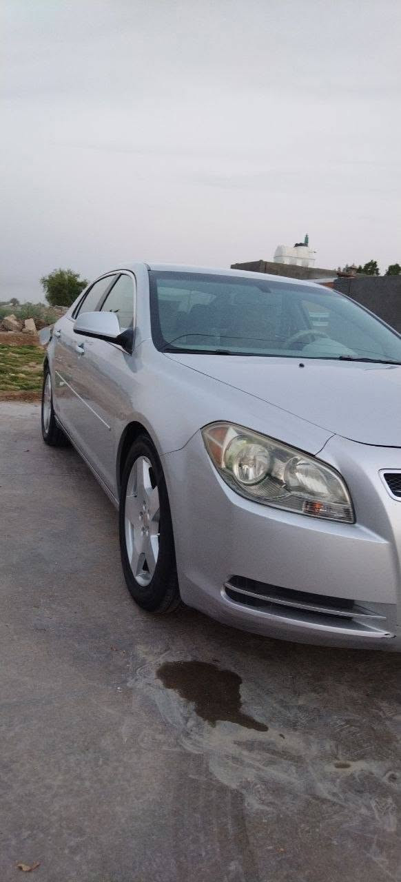 سلام عليكم ماليبو خصوصي كير اوتو 
مكينه تخم تاير حداديه تبريد كهربائيات
كله جاهزه موديل 12 رقم اربيل سياره بسمي
مكان سياره ديوانيه تفاصيل اكثر اتصل ***********،
السعر 88 مع المجال 🫡 سياره خليجيه كفاله عامه
