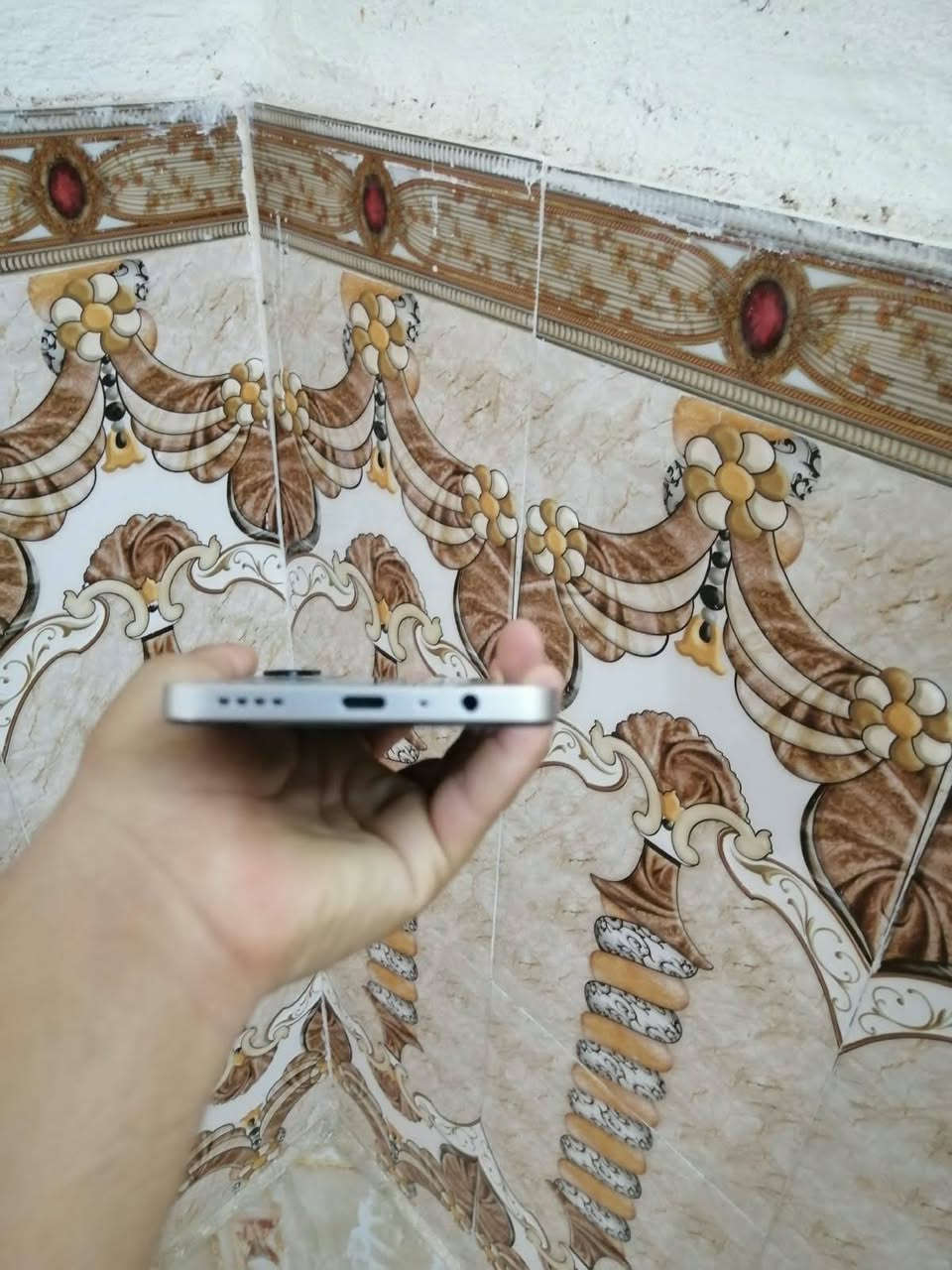 سلام عليكم 
ريلمي65c
ذاكره 256

جهاز شرط تصليح ما شايف جديد 

سعر 180

رقمي (***********) بي واتساب هم.
