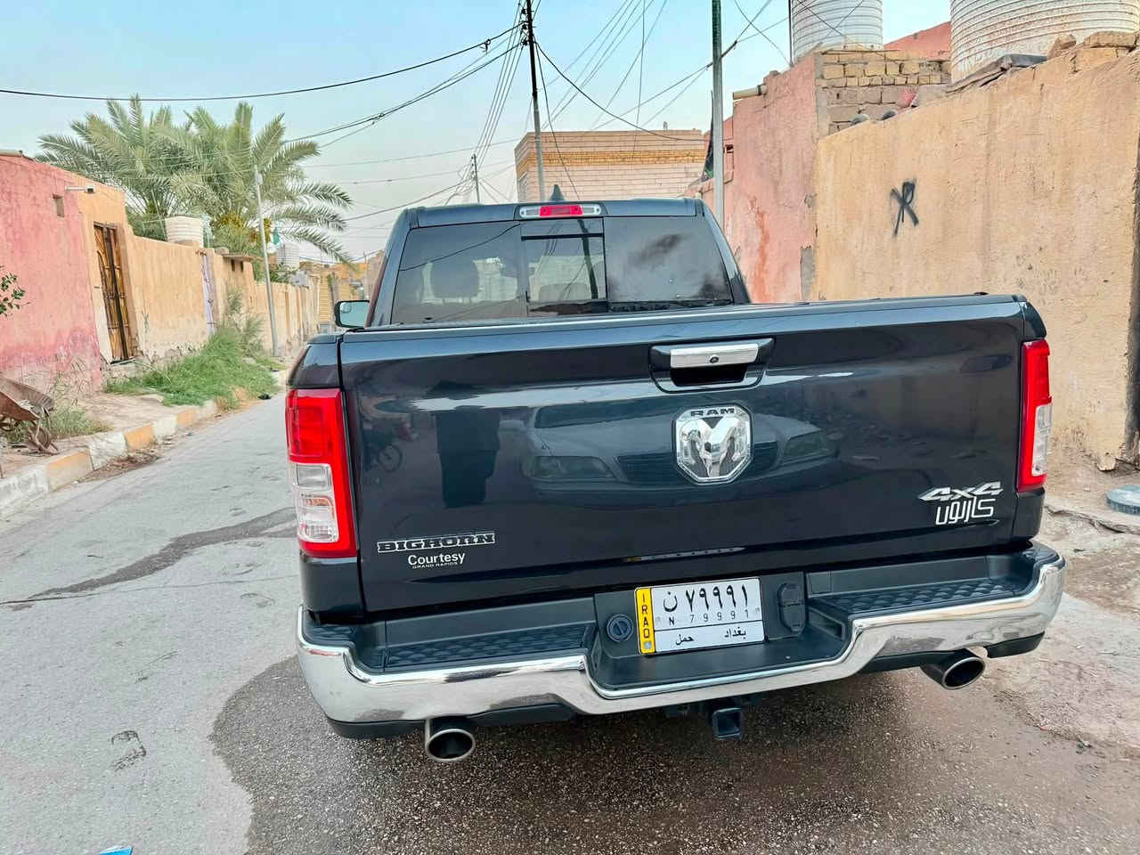 دوج رام 2020فئة بك هورن للبيع
باب طويل بدي طويل فور ويل رقم بغداد

صبغ بنيد وجاملغ الايمن 

بدون تبديل بدون دواخل

كشن جلد 4 انظمة قياده

محرك هيمي كير ماوس 8 نمر 

للاستفسار أتصال وواتساب

***********

