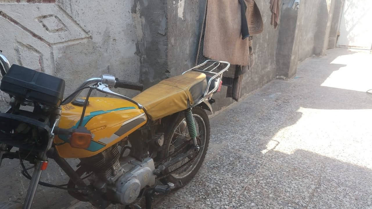 للبيع اربعه كير كامله كلها شغاله دراجه مديل ٢٠١٣ كله بلاد نقصهه ويل امامي تعبان سعر ٢٢٥ وبيهه مجال اتصال فقط  *********** كربلاء الحر
