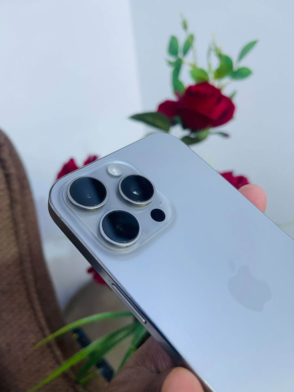 ايفون ١٦ برو ماكس • ٢٥٦ • بطارية ٩٠٪