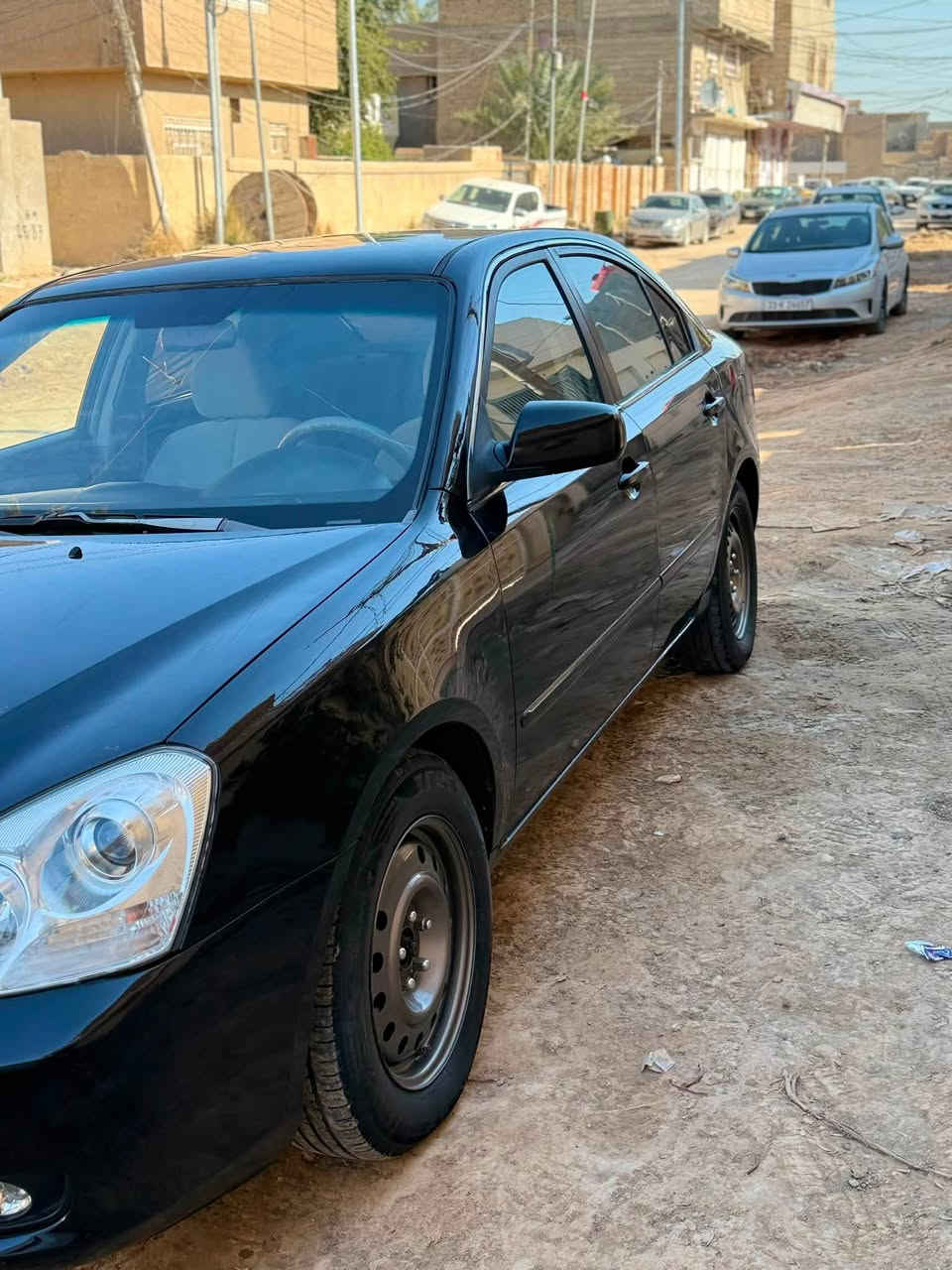 سيارة اوبتما 2007 رقم بغداد مكانها بابل شارع 60 
بسمي عارضها 75 وبيها مجال السيارة صابغها حزام 
اثر جراد وبيها قطعتين باب السايق والجاملغ الخلفي 
الاستفسار *********** .
