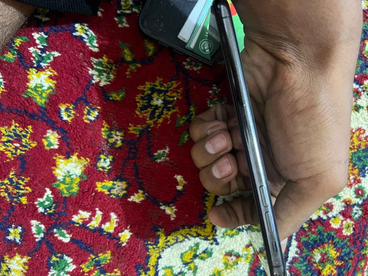 آيفون ١١ برو ماكس • ٢٥٦ • بغداد العبيدي