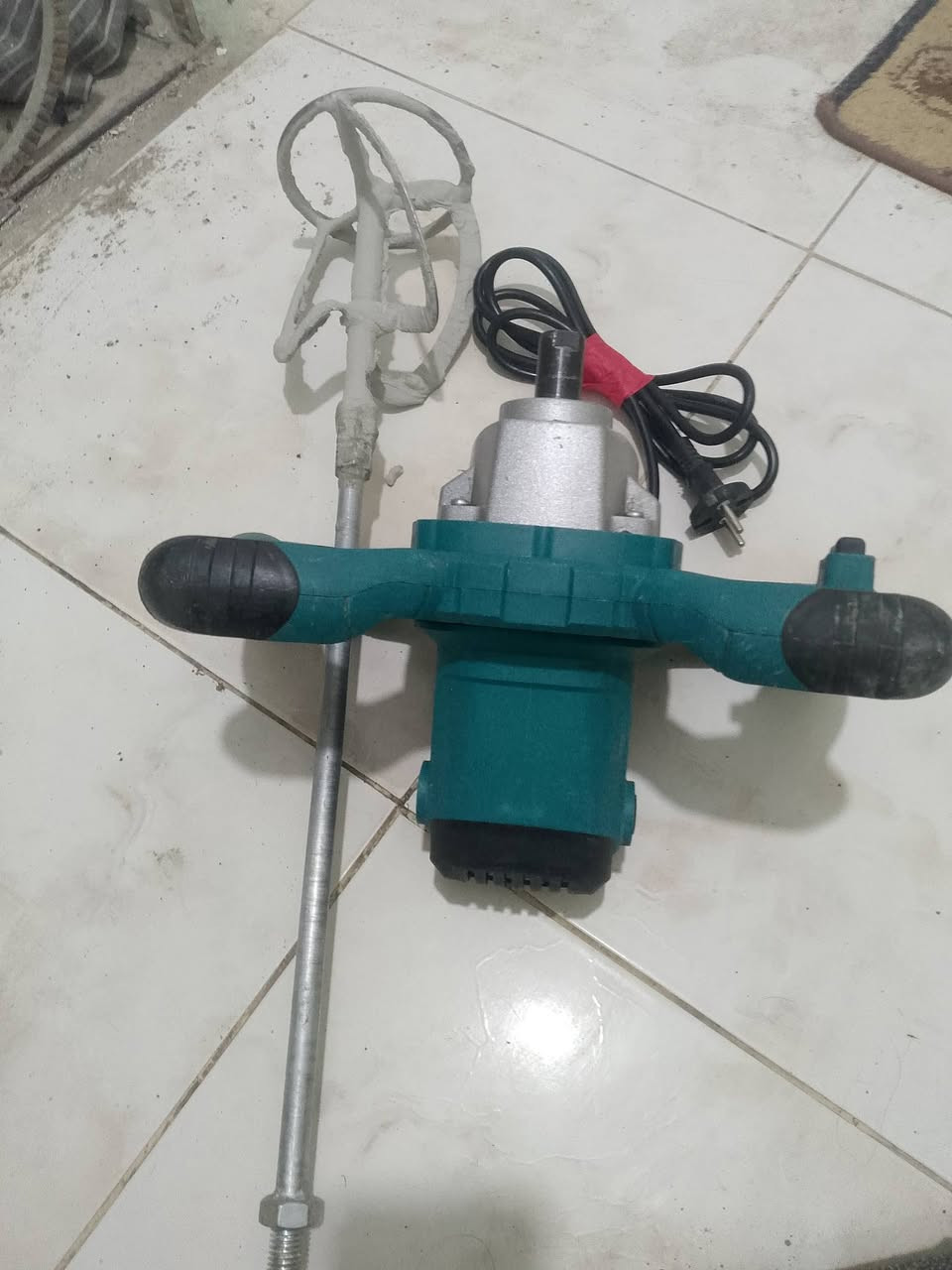 متوفر • واتساب • بالخدمة
