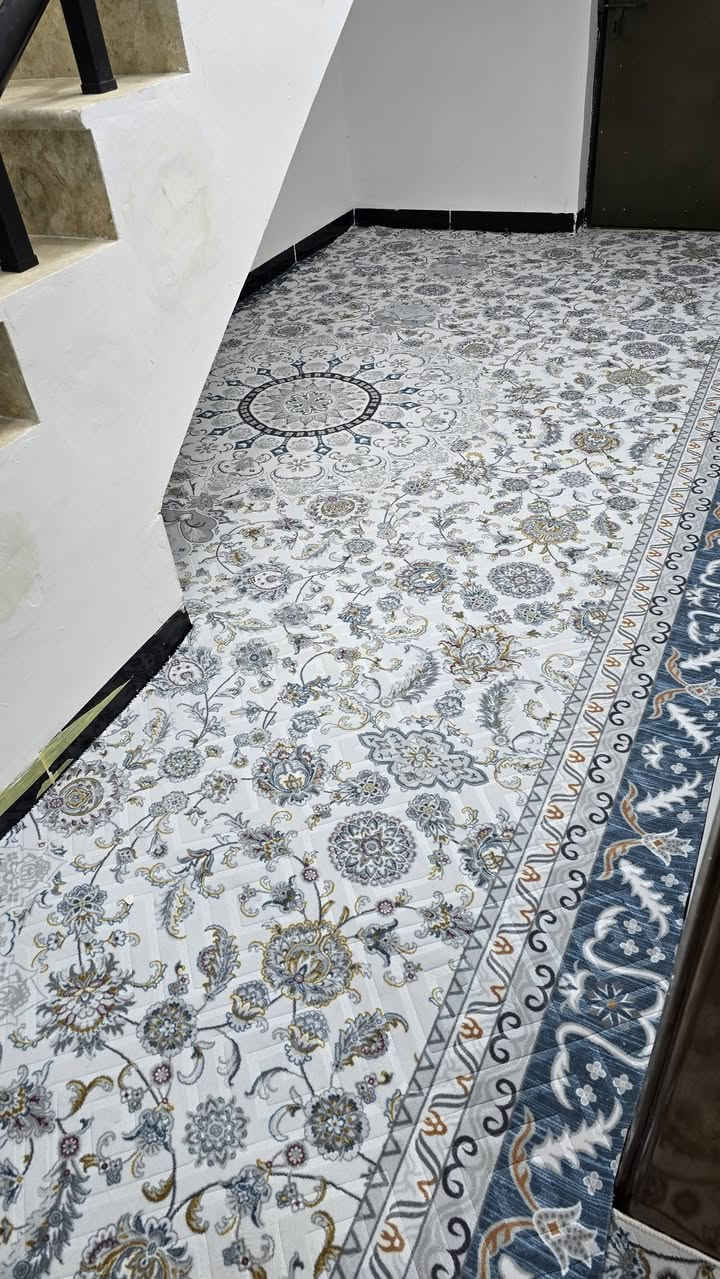 🏠 كاربدك علينا… والقياس والفصال مجاناً! ✂️📏
✨ حصرياً في مجمع المسرة للمفروشات ✨
نوفر لكم كادر متخصص لقياس وفصال الكاربد بالموقع مجاناً، حتى تحصل على القياس المناسب والتركيب بالشكل اللي يناسب بيتك. ❤️
🧶 متوفر عدنا: • كاربد بوهيمي
• كاربد سادة تركي
• كاربد طبع تركي
• كاربد باندا تركي
📍 العنوان: كربلاء – طويريج – سوق أبو هاشم
قرب مكينة ثلج بلور
📞 ***********
🚚 يتوفر توصيل لجميع محافظات العراق
مجمع المسرة للمفروشات
اختيارك للمفروشات… يبدأ من القياس الصحيح.
