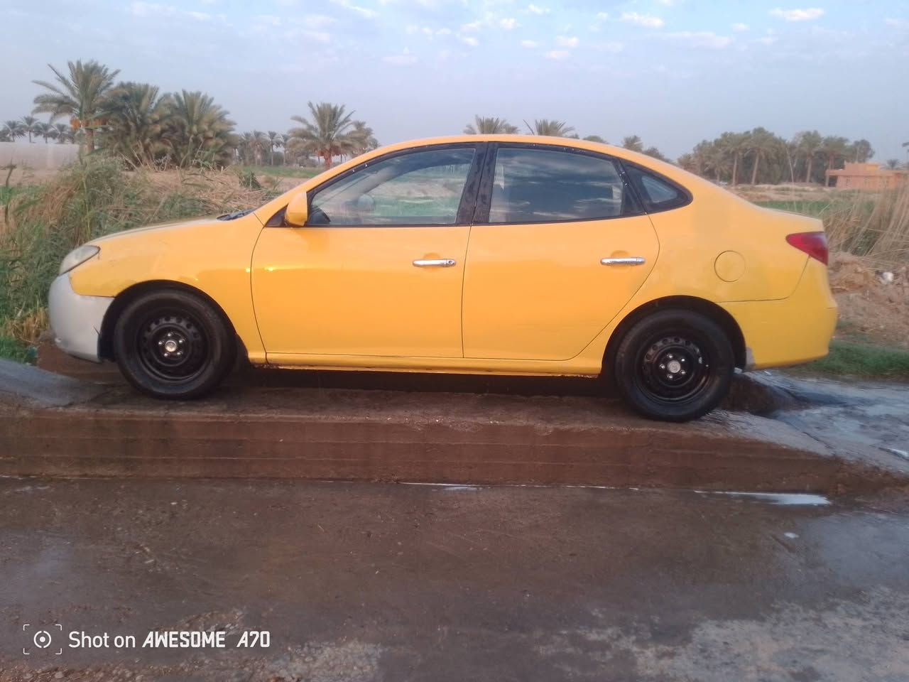 سلام عليكم النتره خليجيه 2010 مكينه 1600 دكشن عالي السياره جاهزه تخم تاير صدر جديد مكينه جديده تبريد ثلج سنويه جديده بسمي تحويل ثاني يوم رقم بابل مكان السياره بابل الحصوه السعر 90 وبيهه مجال رقم الهاتف ***********

نص مكتوب في الصور:
- Shot on AWESOME A70