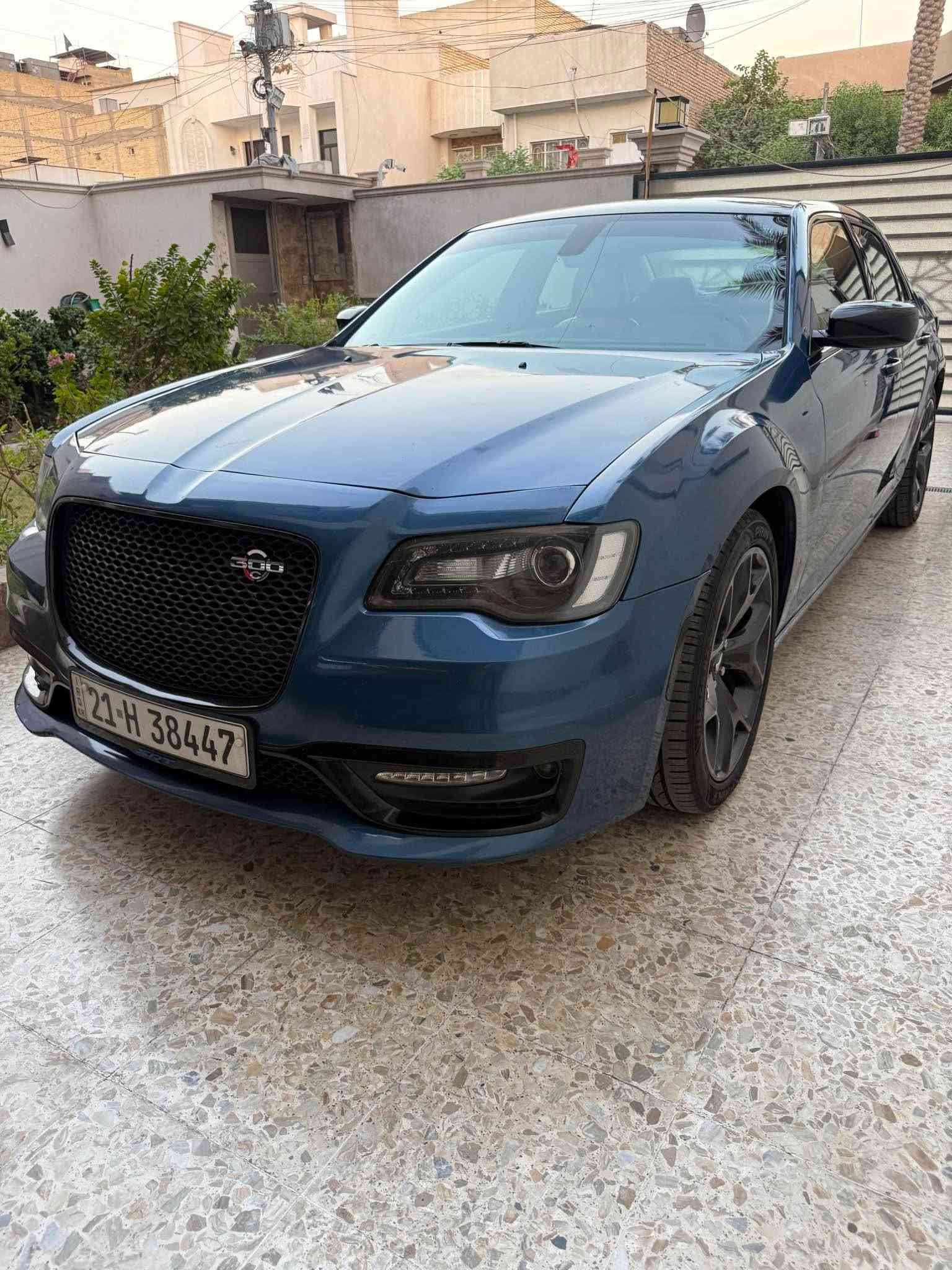 اوباما 21 ماشيه 69 مايل داخل ابيض السياره جديده بمعتا الكلمه متصرف عليها درهم تخم تاير صدر كهربائيات حادثها  ربع الجاملغ الايسر وركن البنيد بدون شواصي ولا لغود السياره سعرها 21500 $
تليفون *********** بغداد, العراق
