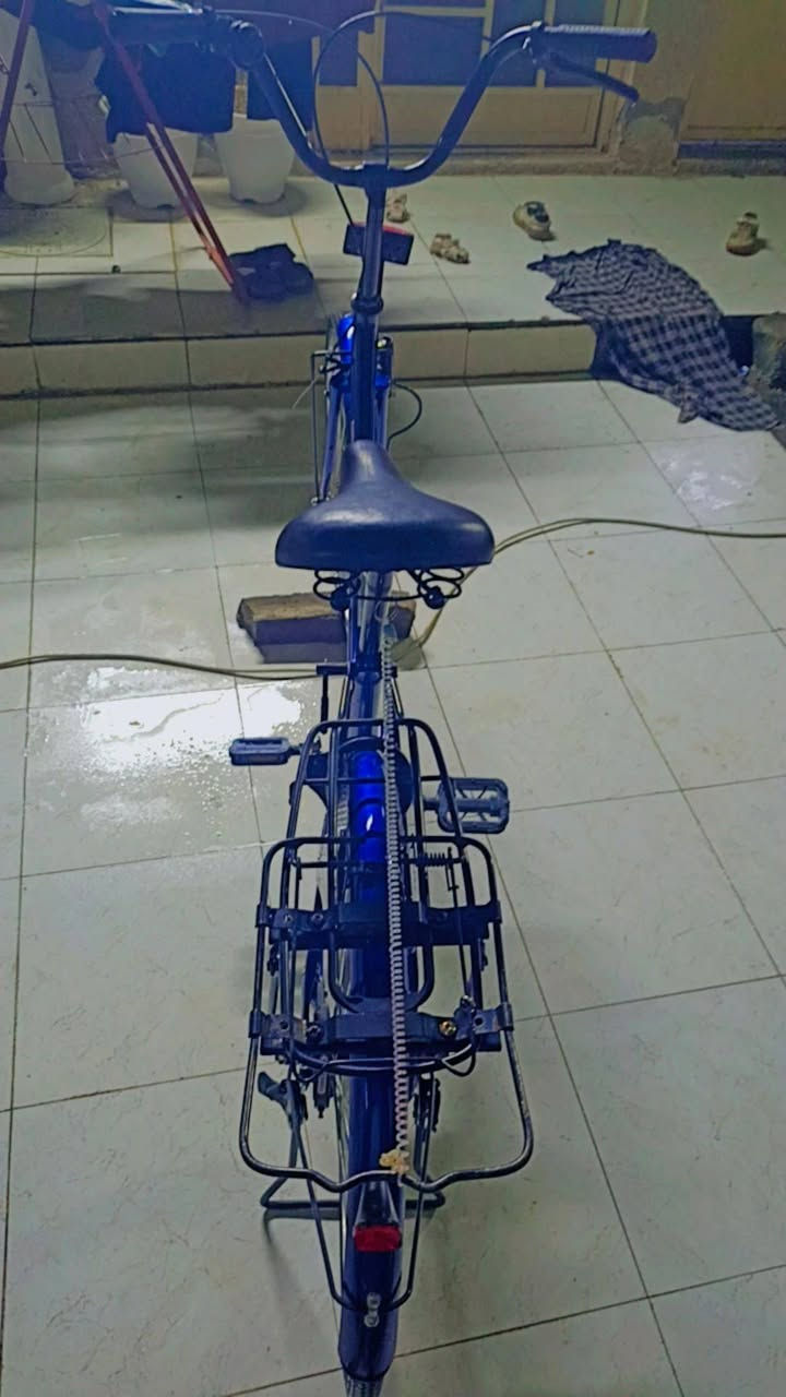 بايسكل بطة للبيع محافظة كربلاء ما مبدل  بي كلشي نوع ياباني سعرة ١٥٠ الف وبي مجال
تواصل ***********
