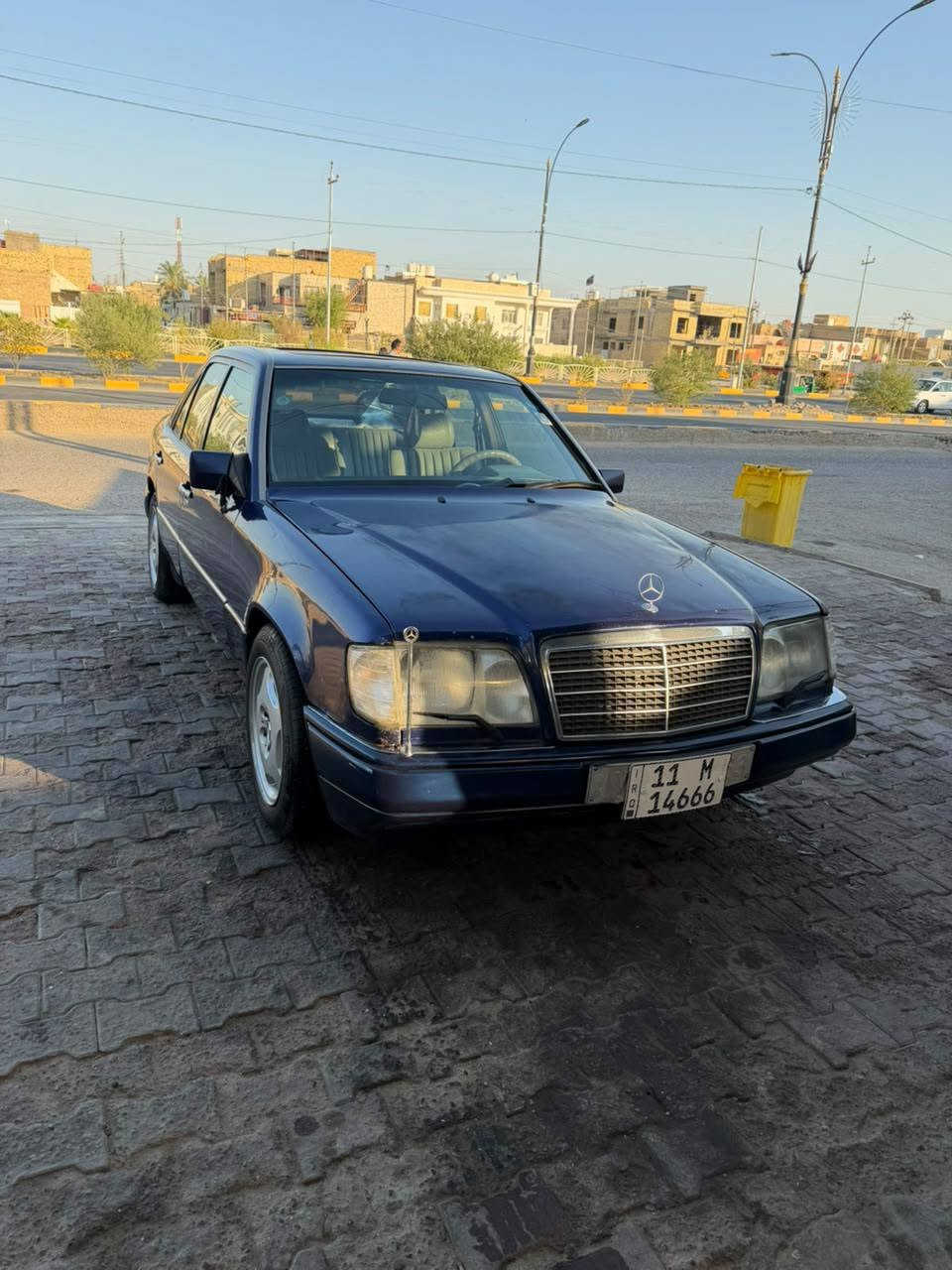 مارسدس موديل 1992 رقم النكليزي بغداد كير مكينه  كفاله تبريد ثلاجه  مكينه +كرير بطه 3000 سنويه ترايه وين ماتريد اطلع ببه2028 العنوان العماره ميسان   الاستفسار الاتصال على الرقم التالي***********
