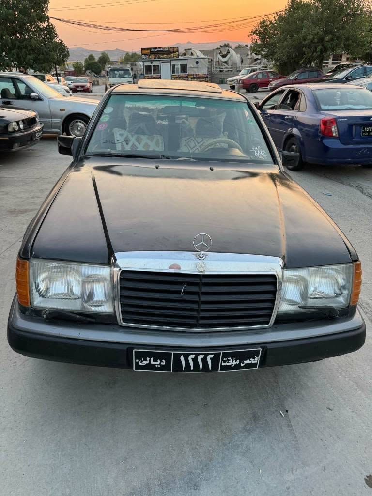 مارسیدس ۱۹٨٥ دب  حاسیبە بەشەرتی گێڕومەکینە بەطەی ۲.٥ سعری ۱٨ گەڵاومعامەلە تەنهافرۆشتنە سلێمانی
*********** السليمانية, العراق
