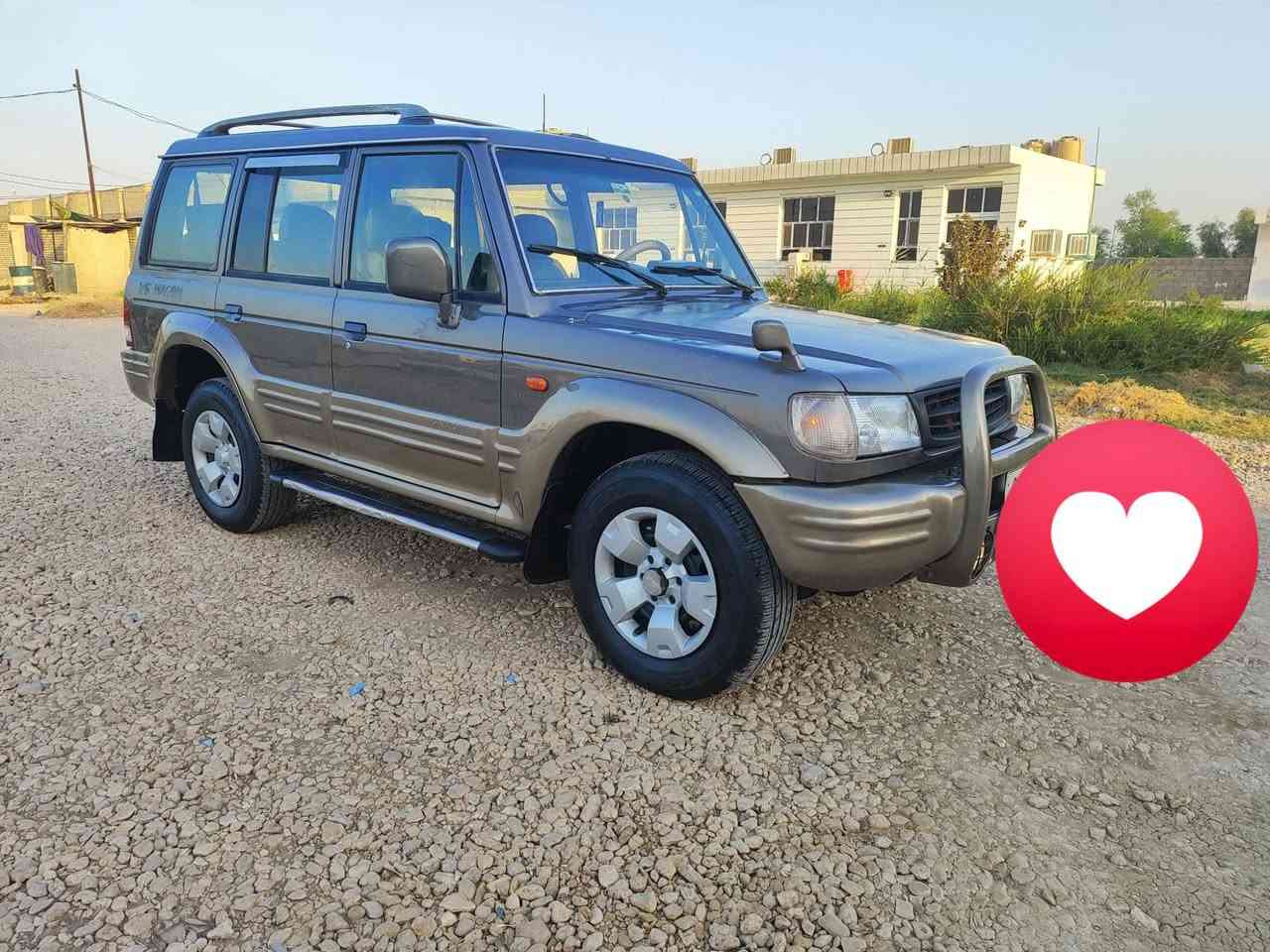 السلام عليكم
اليدور جديد و مال جناي و ما مشتغله هي هاي 

#للبيع 

كالوبر جديده بمعنى الكلمه موديل 2001 رقم اربيل بسمي تريد تحويل تريد وكاله 

كير اوتوماتيك ابلادي محرك ابلادي 6 سلندر شرط مكفولات 

كشر مكفول كفاله عامه 

سياره ماشيه 220 الف حقيقي 

تخم تاير جديد حداديه جديده خلفي امامي كهربائيات كله شغاله 

دواخل ابلاديه 

عنوان بابل القاسم ع 

***********

نص مكتوب في الصور:
- CHILL