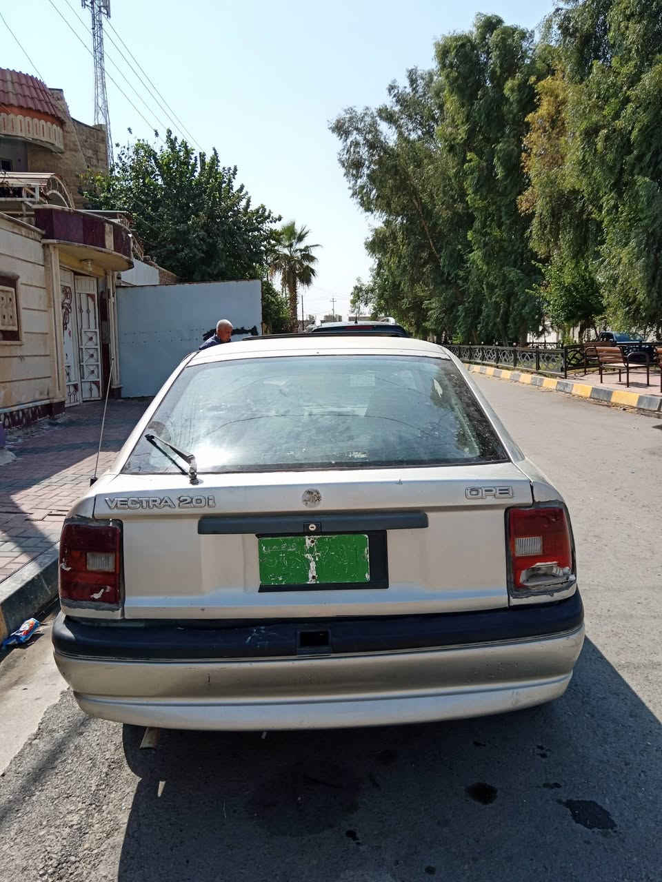 السلام عليكم
اوبل فكترا حجم ٢٠ مكينة وكير شرط لا صرف ولا نفخ السيارة جاهزة كير توماتيك ٤ تواير جدد باتري جديد شرط التحويل موديل ١٩٩١ السيارة مصبوغة عام بيها بس السقف ضرر مال تحرير الباقي شرط بلا معجون بس السقف بي معجون السعر ٢٠ السيارة يعوزها ترتيب بس مكينة وكير وتواير وطخم شرط والتحويل شرط من الشرعي السعر ٢٠ الشراي يتصل عل الرقم *********** مكان السيارة حمام العليل
