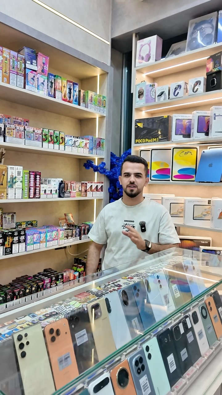 مركز حسن للموبايل 
كل ما يحتاجه هاتفك 
احدث الهواتف بكل انواعها 
اكسسورات _ رصيد _ تغليف وتحوير 
ضمان وبيع بالنقد والتقسيط 

للاستفسار مراسلة الصفحة اًو زيارتنا لموقعنا 
يوجد توصيل لجميع محافظات العراق 🚚 

📍ديالى المقدادية حي العسكري الشارع العام 
*********** ‭_***********‬ ☎️ 

#مركز_حسن_للموبايل  #فون #هواتف #ايفون #المقدادية
