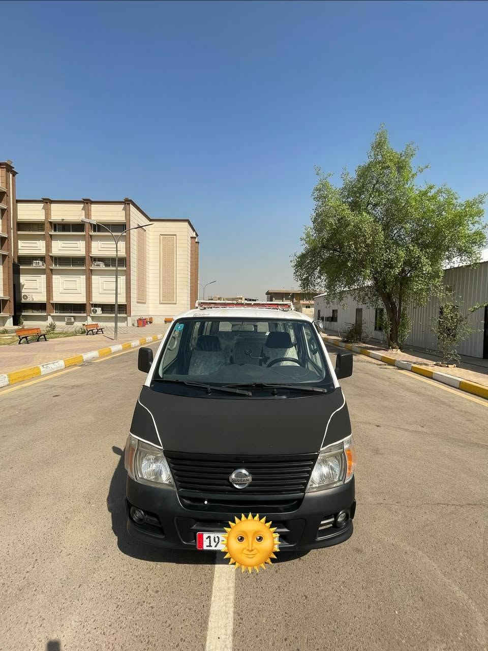 السلام عليكم
نيسان موديل ٢٠١١ رقم كربلاء انكليزي بأسمي شرط التحويل هزه جديده 

١- محرك مجفت تجفيت كامل يعني لا تنقيص ولا تبخير 
٢- كير مبدل چبنه فقط 
٣- تبريد محور ثلج منظومه كامله مال هذا الموسم
٤- منظومه غاز ٦٠ لتر حكومي
٥- دوشمه عام + سفاري + بوشيه قماش تركي تفصال 
٦- كشنات محور كرنفال 
٧- درع خلفي 
٨- سيبايا تزريف 
٩- جامه امامية جديده
١٠- باب كهربائي 
١١- شاشه تاب 
١٢- جام كهربائي 
١٣- باتري جديد بعده بالضمان
١٤- زوج تايرات خلفي جديد والامامي نص عمر نظيف
١٥- داينمو جديد 
١٦- كهربائيات كلها شغاله 
١٧- السياره مصفره هيئة وغرامات 
١٨- بيهه صبغ بالبجم وباب الصدر مبدل نفس اللون
١٩- السياره خطها بغداد الجديدة _ شارع فلسطين 

ملاحظة : الصور كلها جديده مو قديمه 
العنوان - بغداد  
***********
