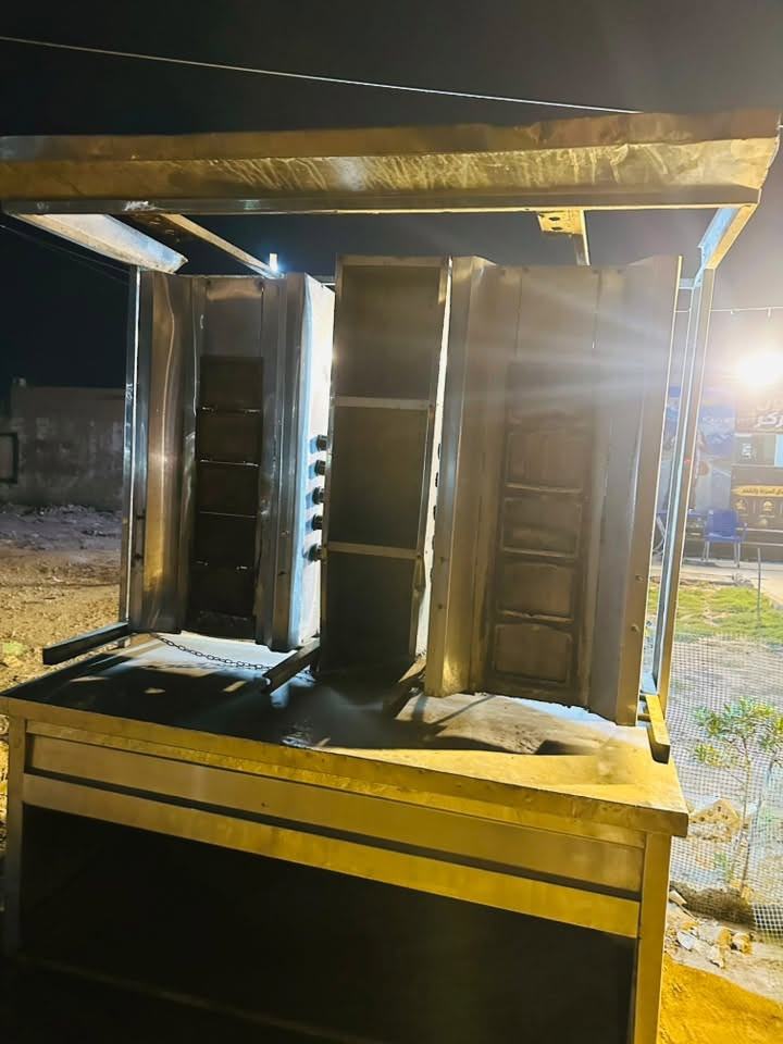 🔥 للبيع شواية كص لحم ودجاج مزدوجة 🔥
شواية ستيل قوية ومناسبة للمطاعم ومحلات الكص والمشاريع.

✅ مزدوجة لحم ودجاج
✅ وياها شيشين
✅ بيها حوامل للشيش
✅ حجم عملي ومناسبة للشغل
✅ صناعة قوية وتتحمل الاستخدام

📍 المكان: بغداد
💰 السعر عند الاتصال والاستفسار

📞 للاستفسار:
***********
