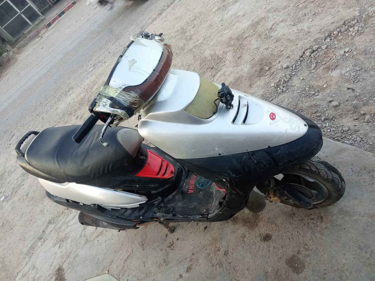 دراجه شغاله سلف هندر
خير من الله بس بيها دخانه قليله
عنوان شهربان جسر مهروت
السعر 200 بيها مجال حك الجيه
***********
