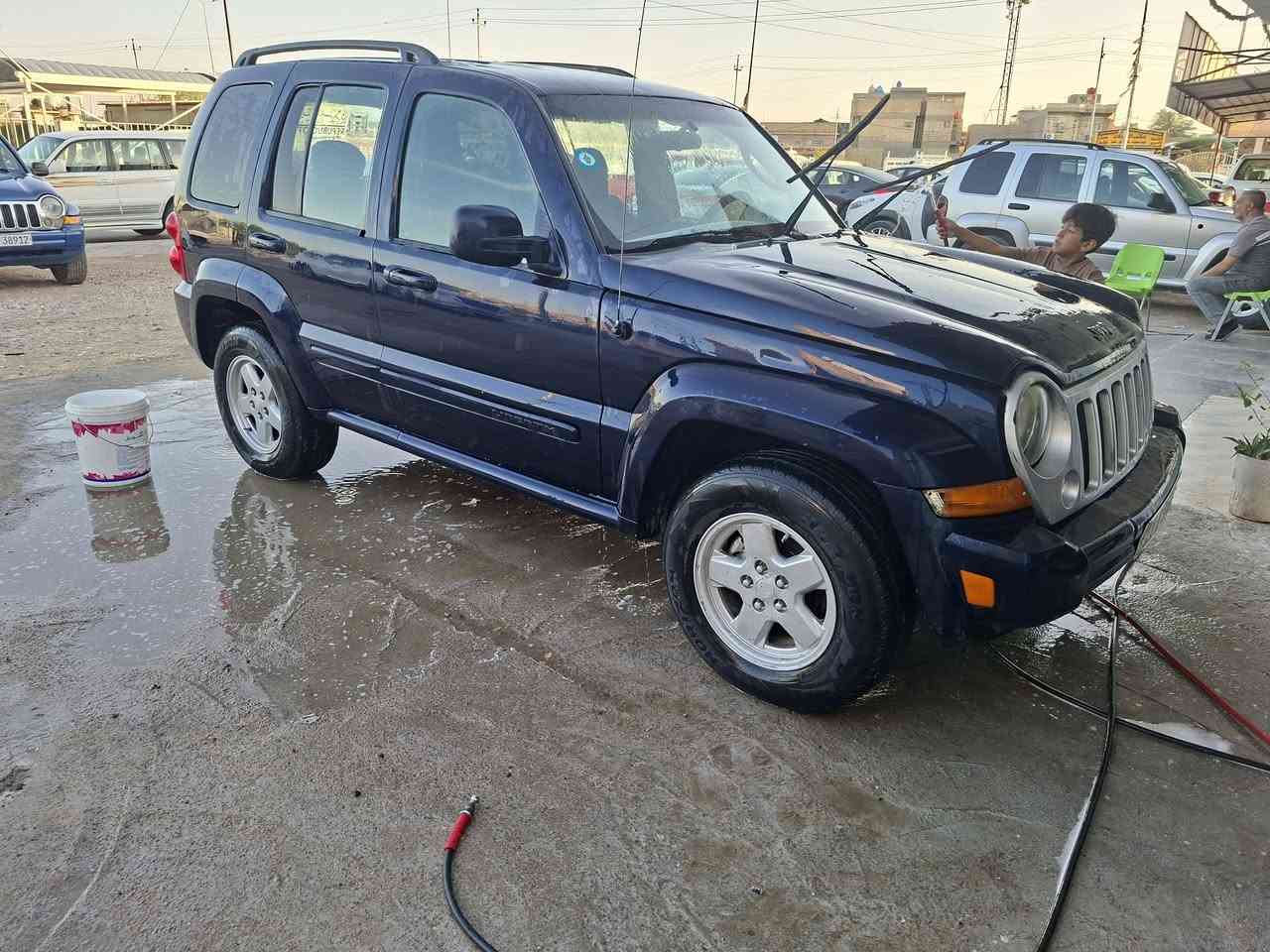 تحيه طيبه للبيع فقط جيب لبرتي ٢٠٠٧السياره جاهزه من كل النواحي رقم بغداد انكليزي تحويل مباشر السعر ٦٥للاستفسار على الرقم ***********مكان السياره واسط النعمانيه
