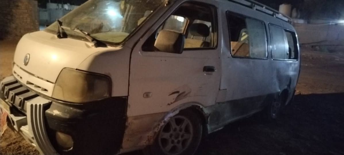 السلام عليكم بريجو منغولي كير مكينه اكسن جديد مكفولات
بيع ومراوس سعرها 25 وبيها مجال سياره حزامها مخيس الكاعيه مابيه شي
تواصل ***********
