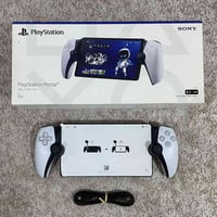 للبيع PlayStation portal  ‏كامل ملحقات  ‏توصيل مجاني لكل محافظات  0750...