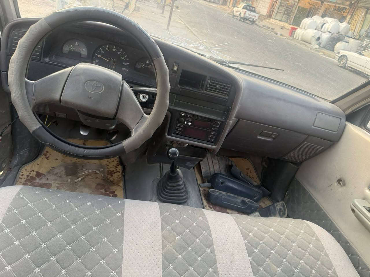 بيكم.تيؤته،سياره،جاهزه،شاصي،كفاله،محرك.كير.شرط،تخام،تاير،،،،فقط،ؤكاله..سعر،38.مكان.بصره.،***********
