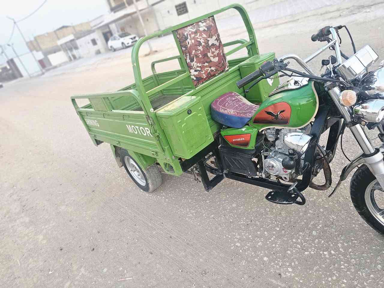 السلام عليكم ستوته موديل 2023 محرك مفتوح اوراق اصولي بلال سعر 2500 بها مجال  اتصل بخير تدلل رقم ***********
