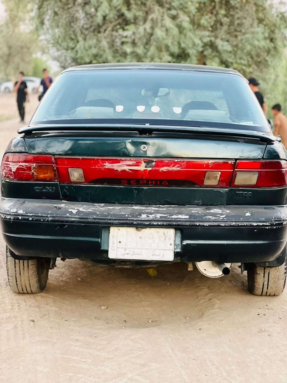 سيفيا 93 رقم بابل سنويه جديده
كير عادي محرك مفتوح............... السعر 25 بيهه مجال 
جاهزه
صبغ عام مكان واسط الصويره شارع المطار***********
