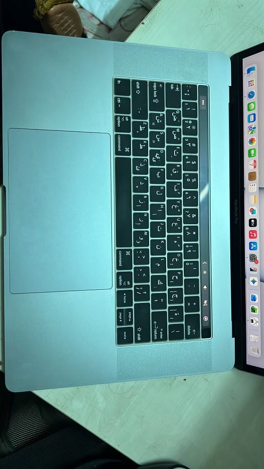 MacBook Pro 15,4”
Ram : 16 - 512

2019 Core i9 

Cycle count : 240

Graphics : Radeon Pro 560X 4 GB

Price : 750,000 IQD

WhatsApp : ***********
