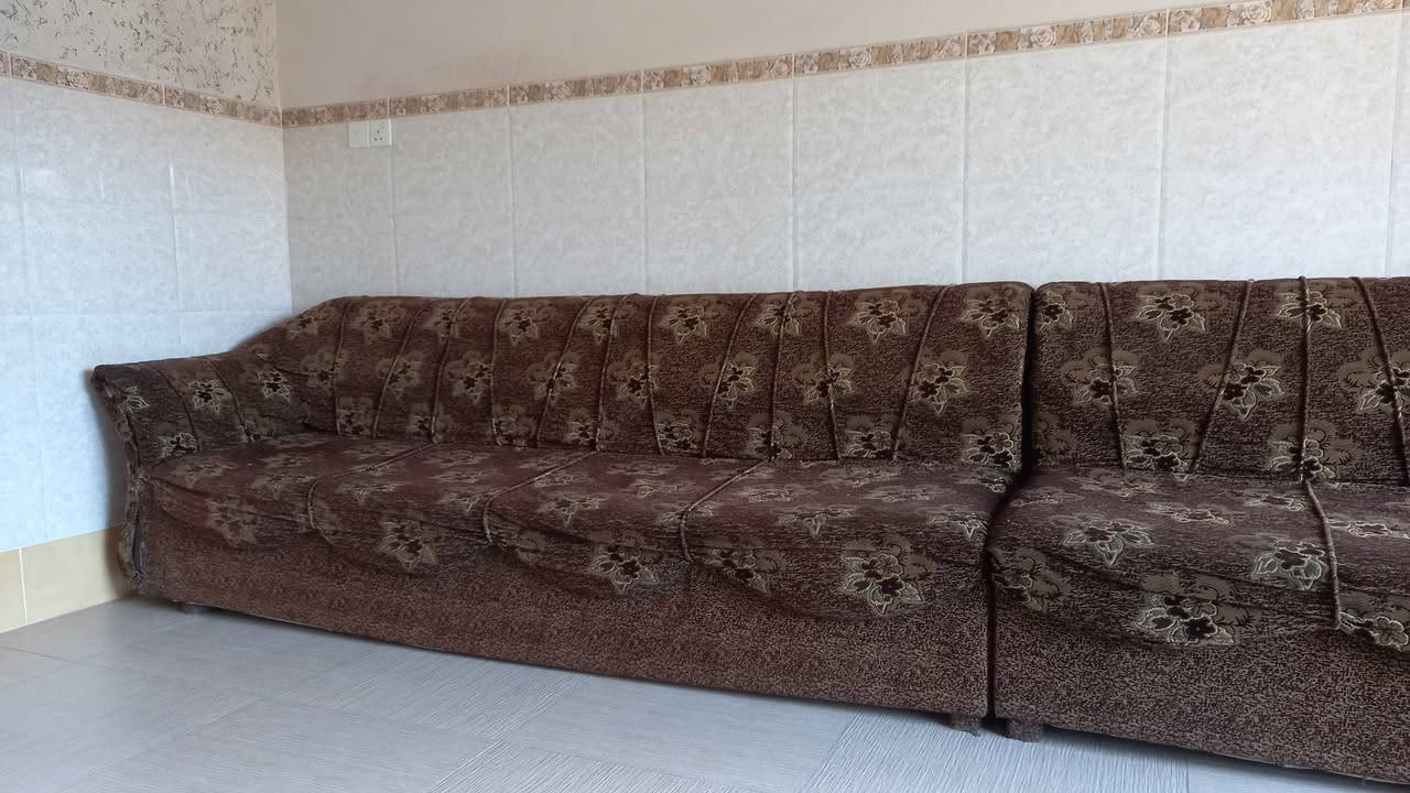 للبيع
رف 
طول(عرض): متر ونص/ ارتفاع: مترين و20سم

قنفات 
الطول: 5 امتار

ستاند اكسسوارات

📍اذا شراي تواصل واتساب فقط
***********

ما اجاوب بالتعليقات
