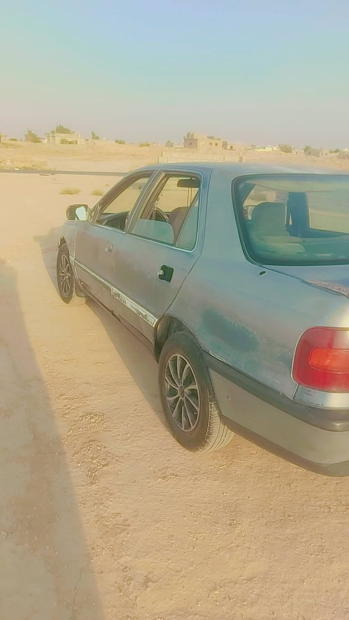 للبيع هونده النتره رقم فحص نينوى محرك وگير شرط بلا وكاله وتحويل السعر 12 ورقه وبيهه مجال الشراي يتصل *********** / ***********
