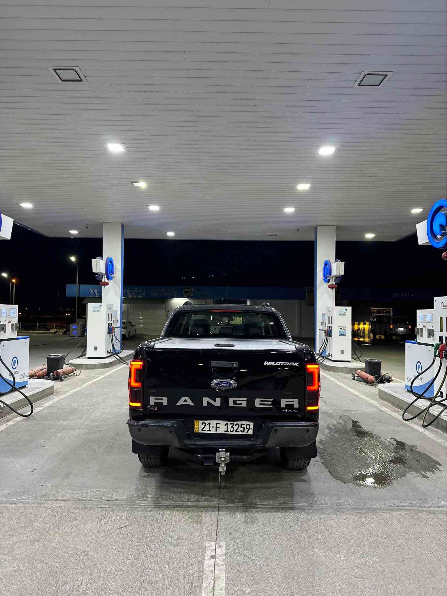 فۆرد ڕەنجەرویل تراک مۆدیل ٢٠١٥ گاز انجکتەر و سۆپەر ٥ پستۆن گێر ئۆتۆماتیک گێر مەکینە ئەکسل بەشەرت تەبریت لەسەر سویچ ٤ تایەی و ویلی  تازەی لەژێر دایە  قەپات مواسەفاتە ٤ جام کارەبا کوشن کارەبا ئاوێنە شەفت تحدیل سورعە شاشة ئايپاد  دەرگای عەرەبانەکی پارچە رەشە   بێ دەعم و لێدران  هەموو گیانی بەشەرت  نرخی خوار هەموو بازار ١٤٨ مەجال مۆبایل ***********واتسئاپو هەووشتی لەسەرە رانية, السليمانية

