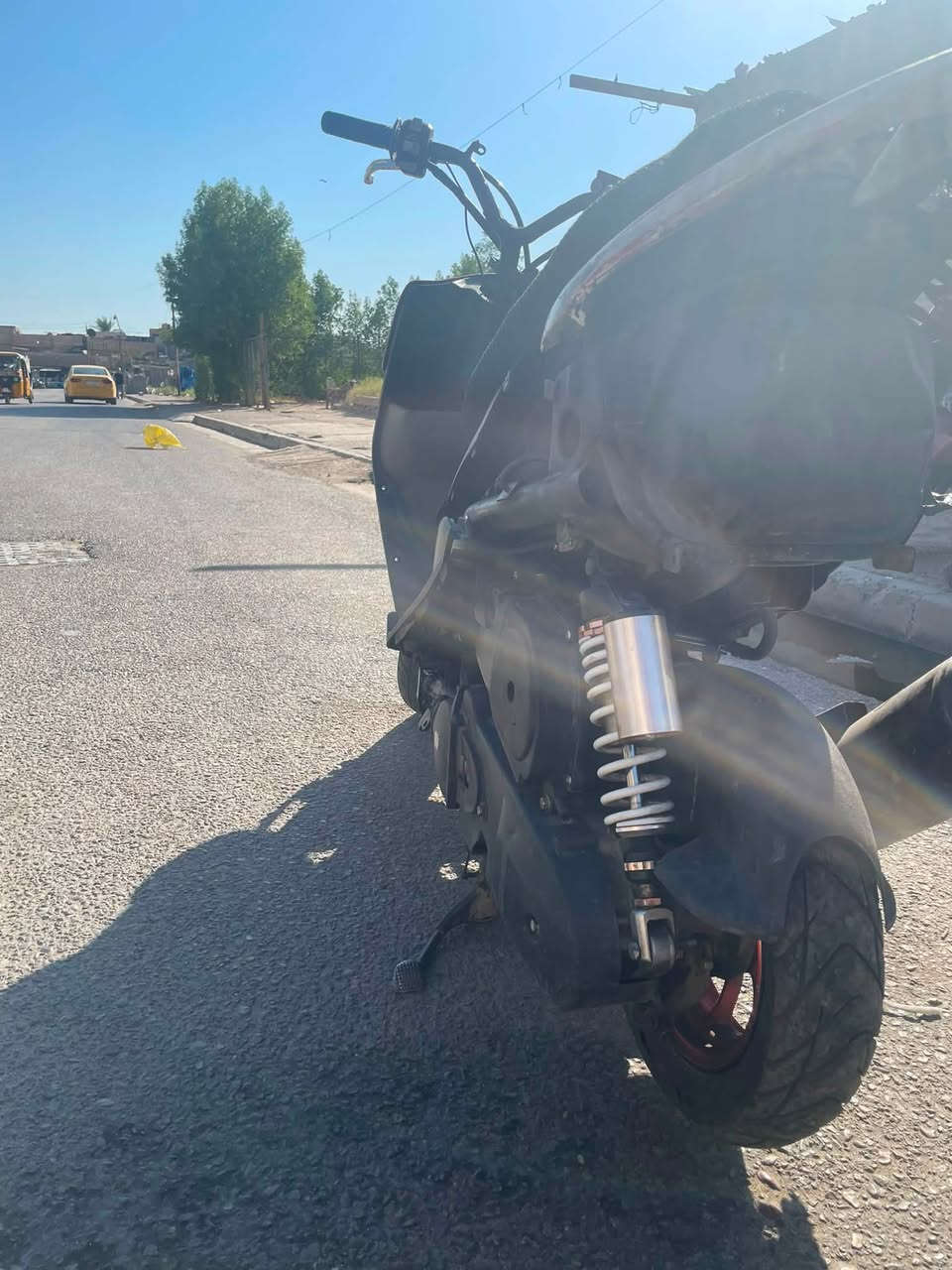 سلام عليكم ماكس عدله للبيع. شوفت عينكم دراجه سلف تشتغل  مكينه 55 سعر 350
***********
