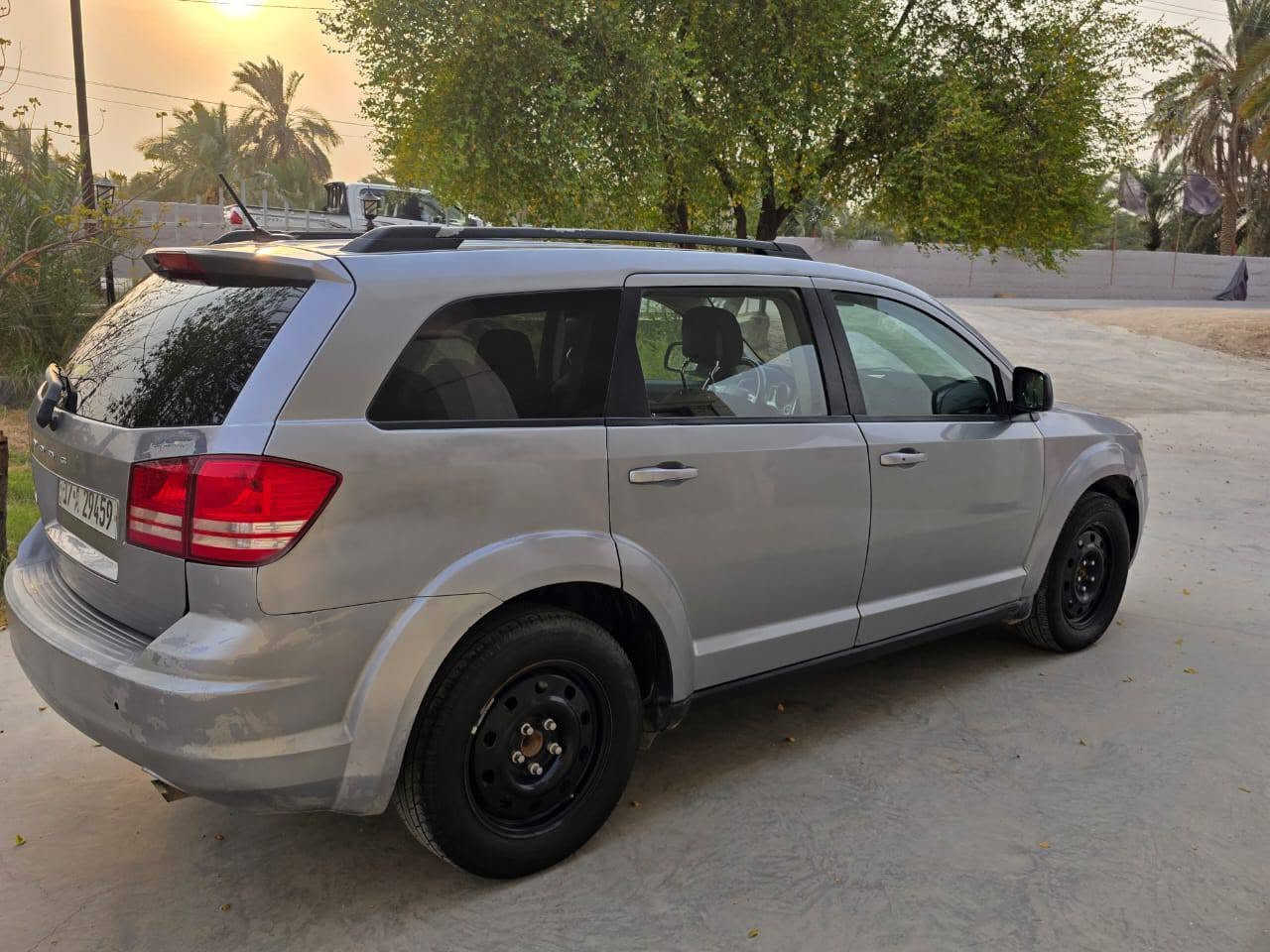 السلام عليكم
جورني للبيع جاهزه محرك كير تبريد حداديه تايرات باتري موديل18 ضربه خفيفه مكانه ناصريه المركز  السعر 118 مجال حك جيتك  *********** رقم صاحب السياره وبسمه سنويه جديده هزه جديده واني مكلف بالنشر
