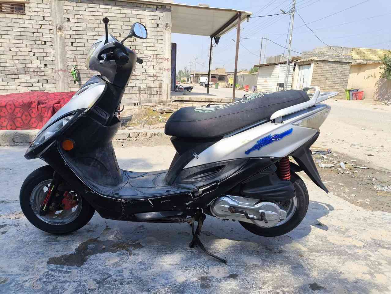 نكرا • سلف • لايتات