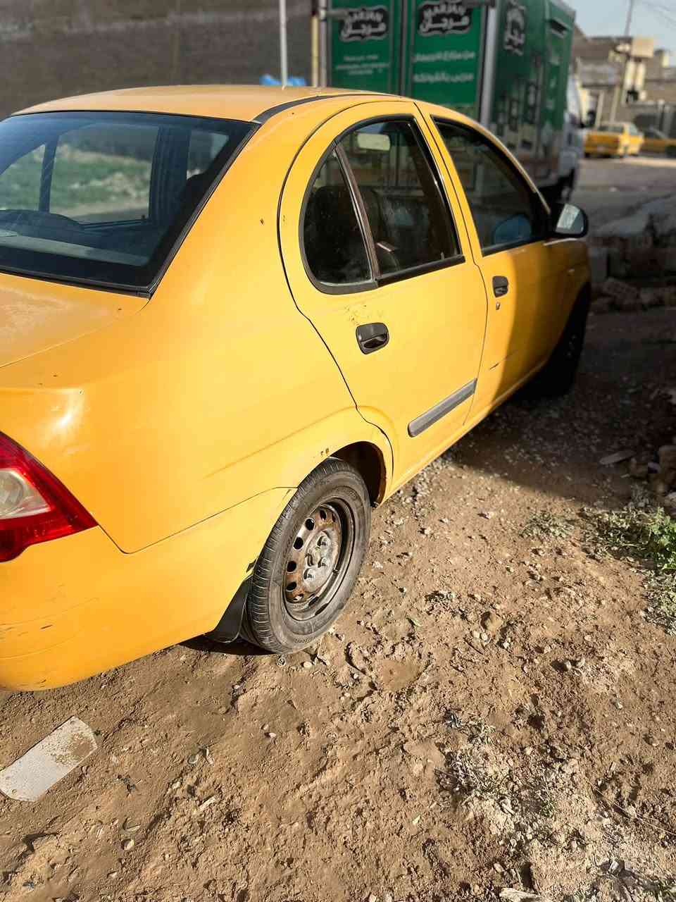 السلام عليكم طيبه للبيع موديل ٢٠١٦ سياره نضيفه كهربائيات كلها شغاله تبريد شغال مكينه جديده السعر 23 قفل قفل المكان بغداد الرقم ***********
