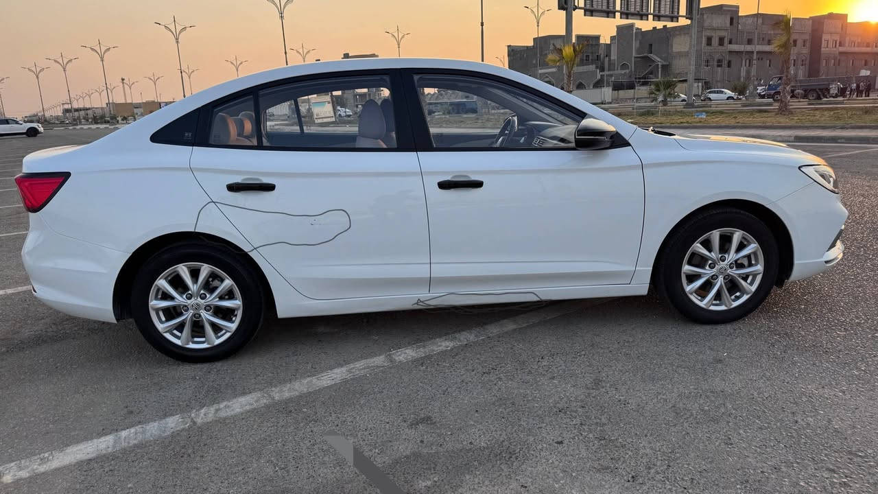 Standard/mg5 2025
مواصفات ستاندر/ رقم كربلاء
داخل ضمان الشركة وكل صيانتها الدورية والفحص بالشركة 
ممشى:33 الف 
بيها ملاحظات بارد بسيطة موضحه بالصور (بدون صبغ او تكحيل ) 
جاهزه للسونار والفحص الشامل من اي تبديل او عيب 

السعر : ٩٣ قابل للتفاوض بالمعقول 
وتساب :***********
