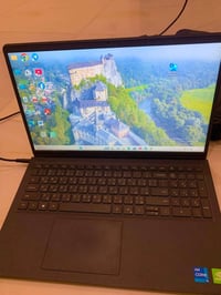 لابتوب dell  مواصفات عاليه  يشغل اوتو كاد وبرامج هندسيه  ما اعرف مواصف...